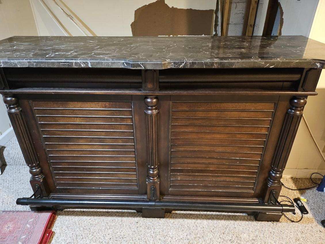 Marble Top bar