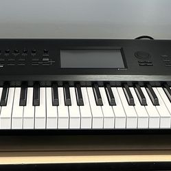 KORG NAUTILUS 88 Key Workstation Keyboard 