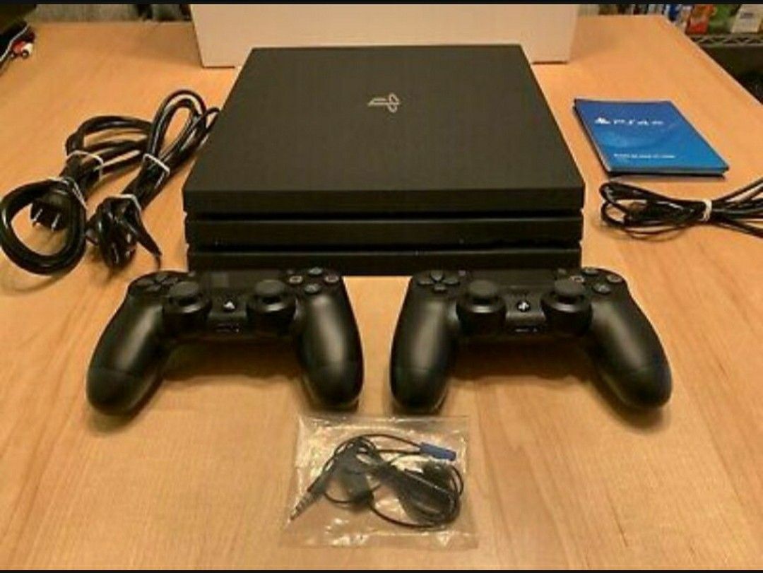 PS4 PRO