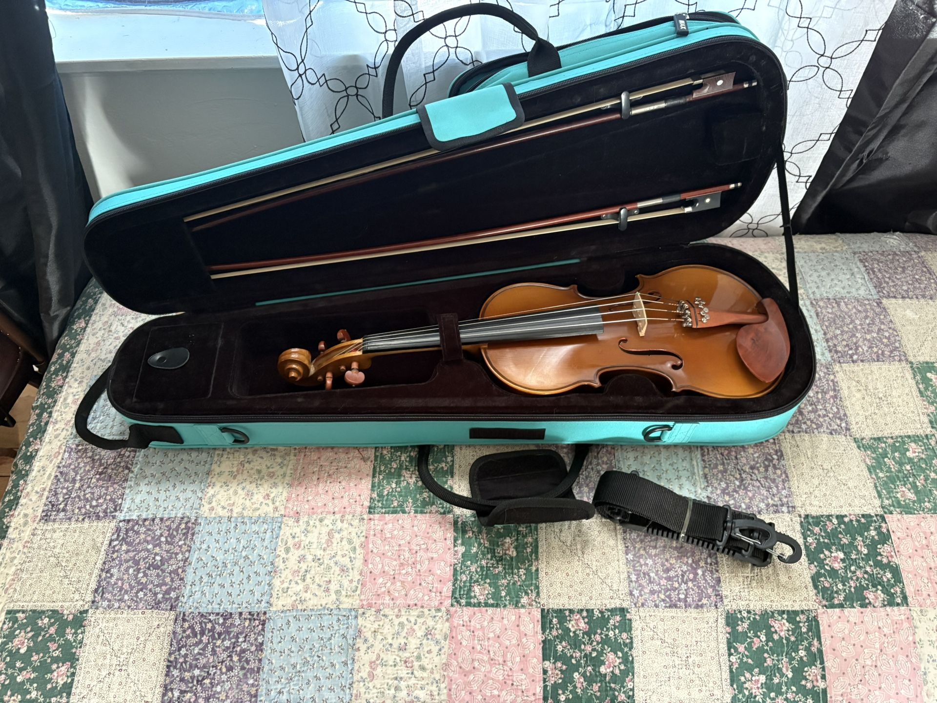 H. Siegler Full Size Student Violin