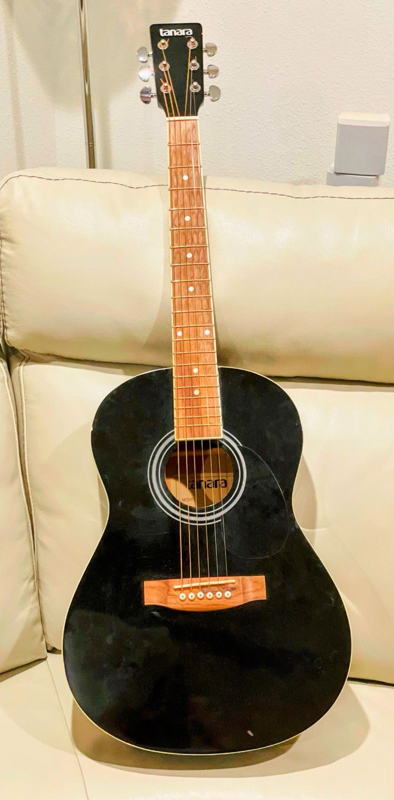 Tanara Guitar 