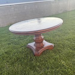 Solid Round / Circular Dining Table