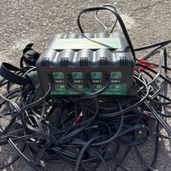 4 Bank Battery Tender With Extra Long Leads