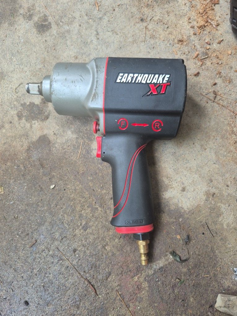 EARTHQUAKE XT 1/2 Composite Air Impact Wrench