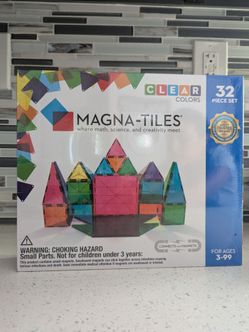 NEW Sealed Magna-Tiles Clear Colors 32-Piece Magnetic Building Set