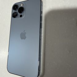 iPhone 13 Pro Max - 256GB - Unlocked - Sierra blue 
