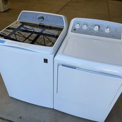 GE Washer And Gas Dryer 