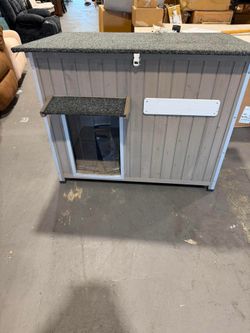 New-Dog House Outdoor Weatherproof & Wooden Dog Kennel with Chew-Proof Iron Frame，Removable Floor, Adjustable Vent Window, Easy Assembly for Medium Do