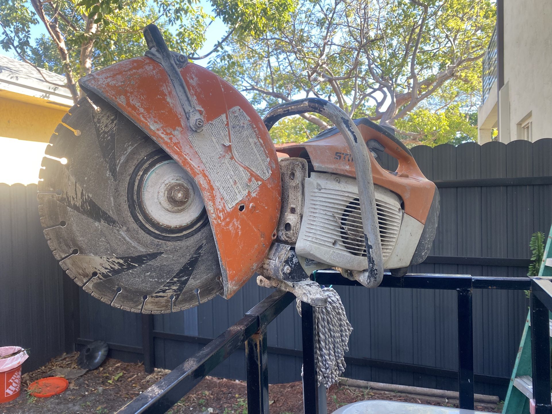 Stihl Ts 420 Gas Powered Gas Powered Concrete Saw