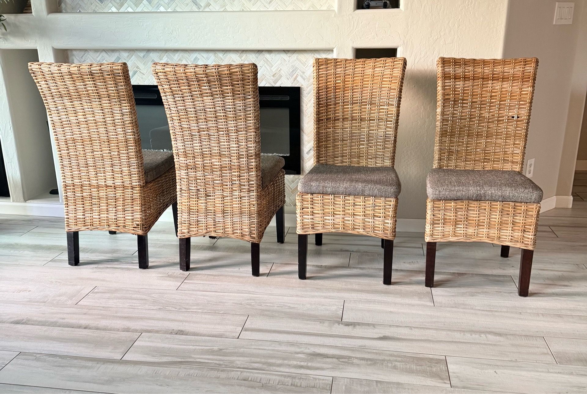 Kitchen table Chairs
