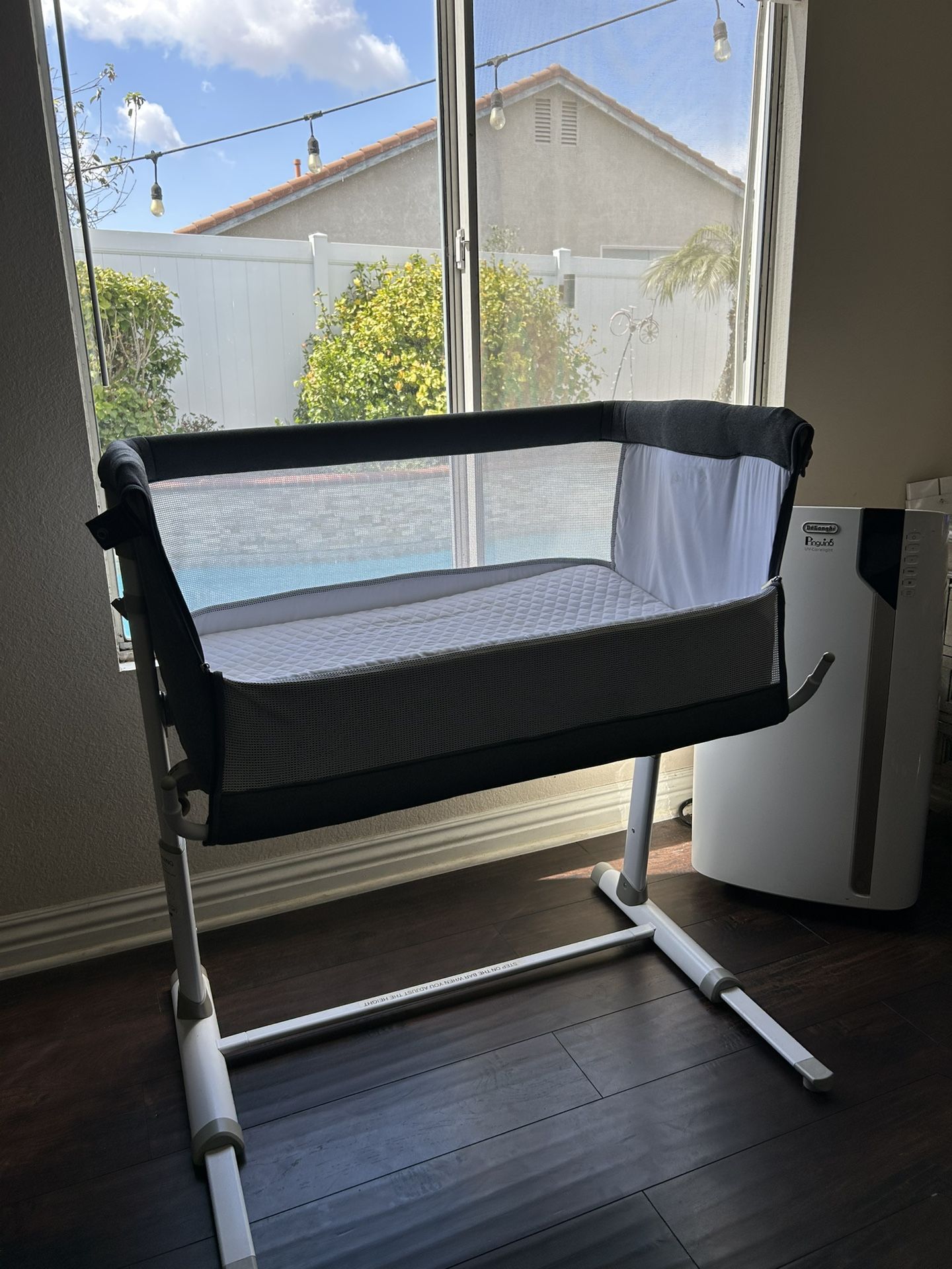 RONBEI Baby Bassinet Bedside Sleeper.