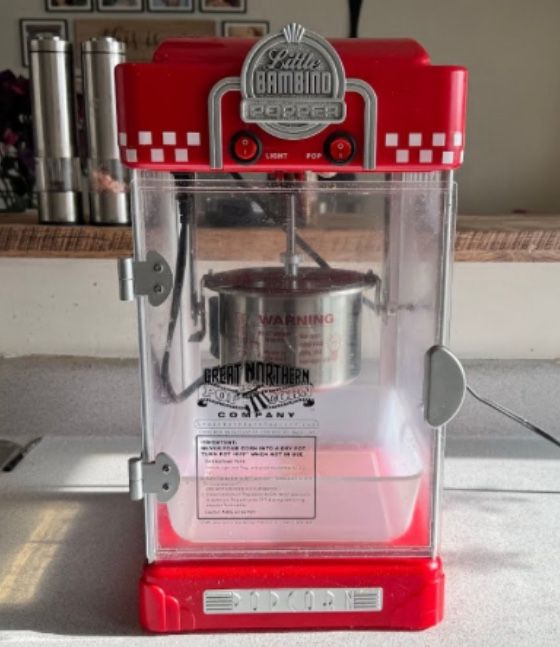 Great Northern Popcorn Company 83-DT5621 Northern Company Red GNP Little Bambino 2-1/2 Ounce Retro Style Popcorn Popper Machine, 2.5 Ounce