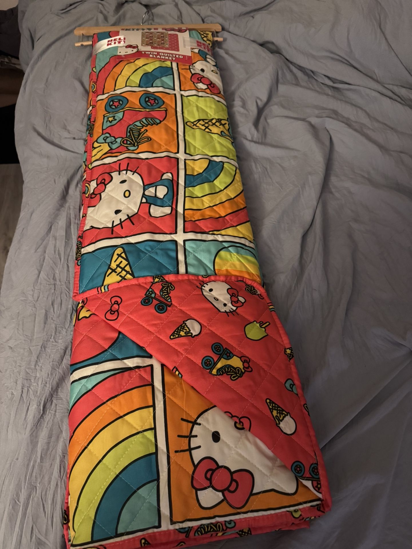 Hello Kitty Rainbow Twin Quilted Blanket