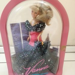 New 1992 VANNA WHITE Doll PACIFIC MEDIA VENTURES 12" LIMITED EDITION Twin Towers