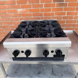 Royal Range of California RHP-24-4 24" Countertop Gas Hotplate with (4) Burners, Manual Controls, 120.000 BTU