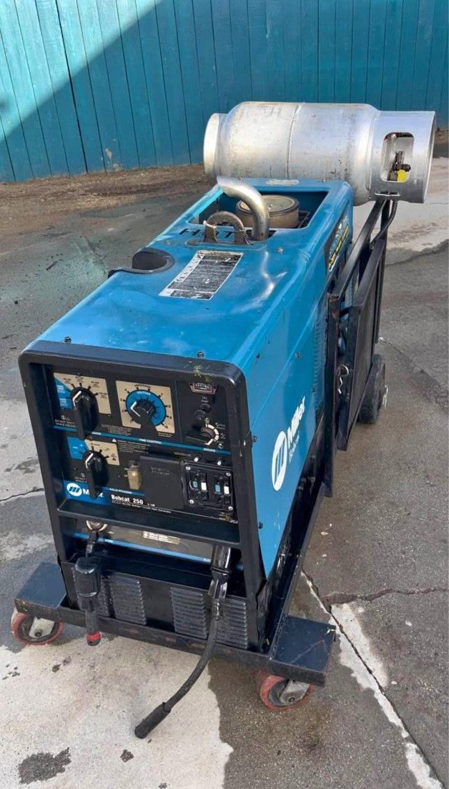 Miller Bobcat 250 Welder