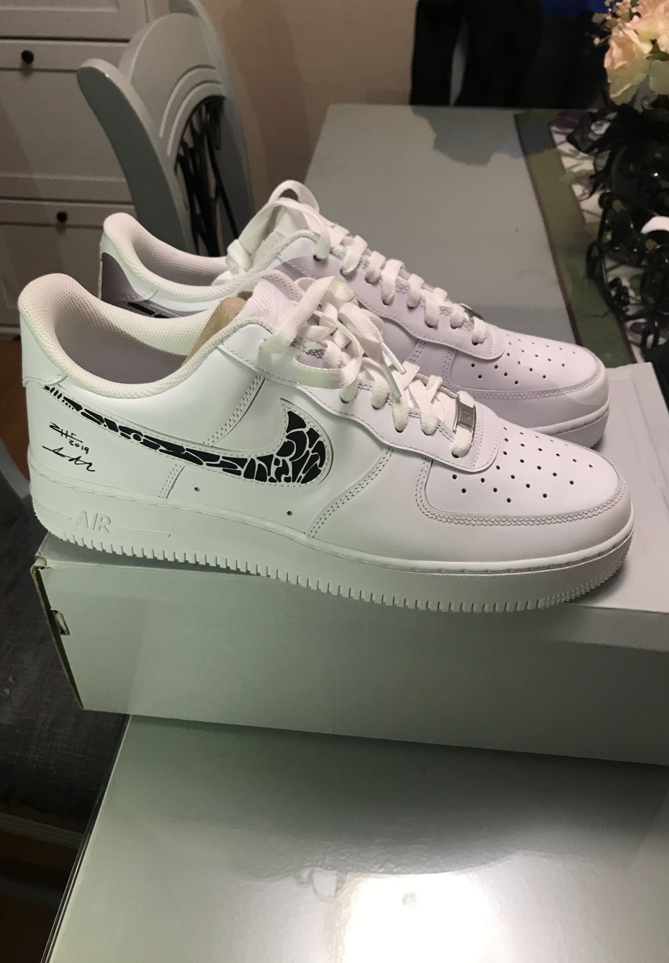 Nike Air Force 1 ‘07 signed by YouTuber ZHC