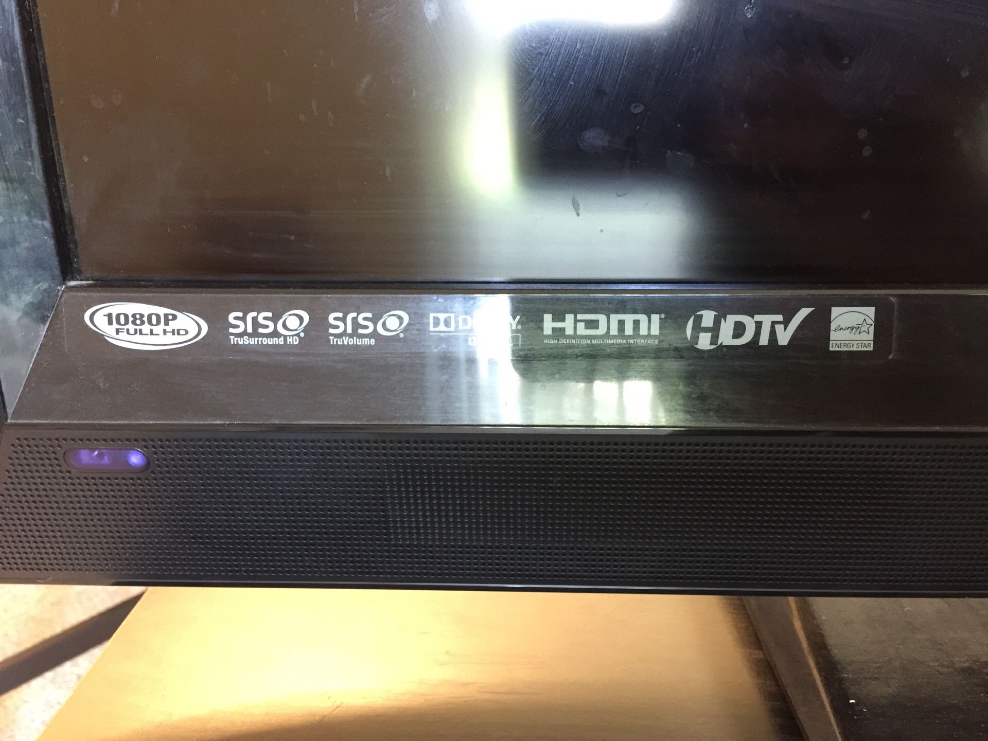 Vizio 36 inch TV for Sale in WA OfferUp