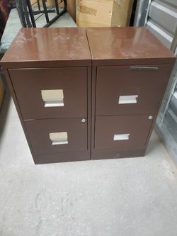 File cabinets (no key)