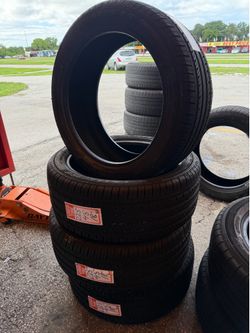 Starfire 225/45R18 Tires - Set of 4