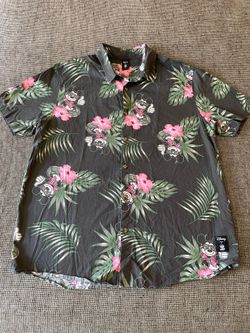 Mickey shirt, XL Men’s Disney Button Up Mickey shirt, XL