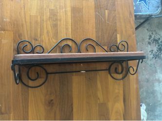 Decorative wall shelf