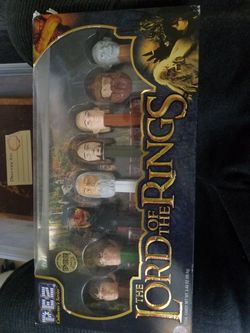 lord of the rings pez collectible