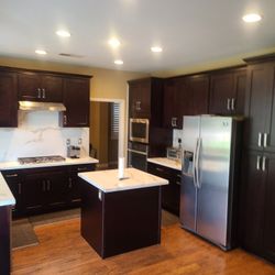 Kitchens Cabinets And Quartz