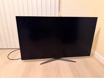 LG UltraGear 48GQ900-B 48” QLED glass gaming monitor