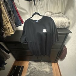 2XL Undefeated Shirts