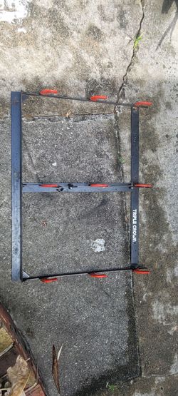 Weedeater rack for trailer