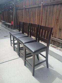 Bar chairs