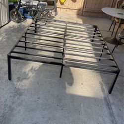 Queen Metal Platform Bed