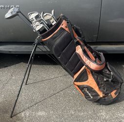 Taylor Made Stand Bag 6 Pocket  & Clubs