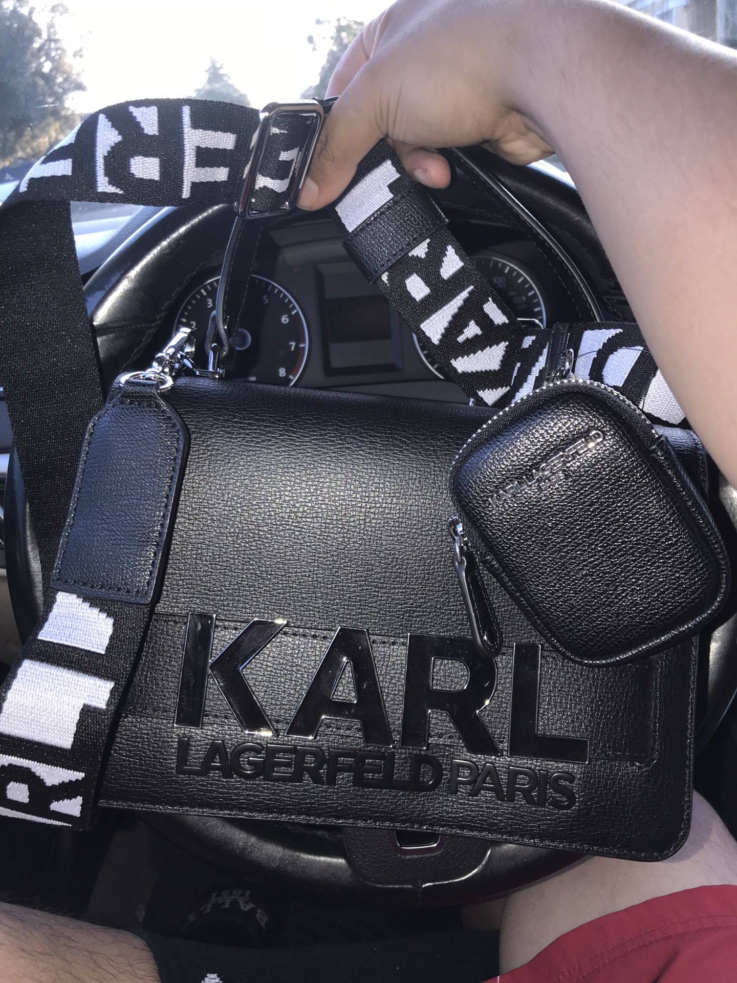 Woman’s Karl Lagerfeld Purse