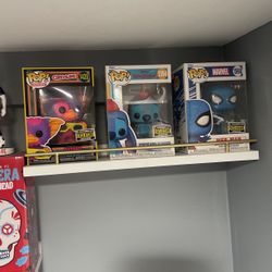 3 Funko Pos