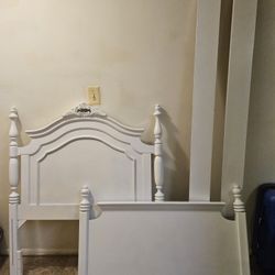 Girls White Princess Twin Bedroom Set