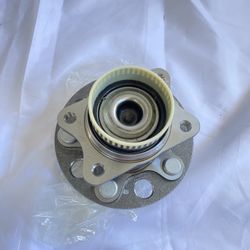 ECCPP Rear 5 Lugs Wheel Bearing and Hub Assembly For 11-16 For Hyundai Azera 10-14 For Hyundai Sonata 09-15 For Hyundai Tucson 14-15 For Kia (1pc)
