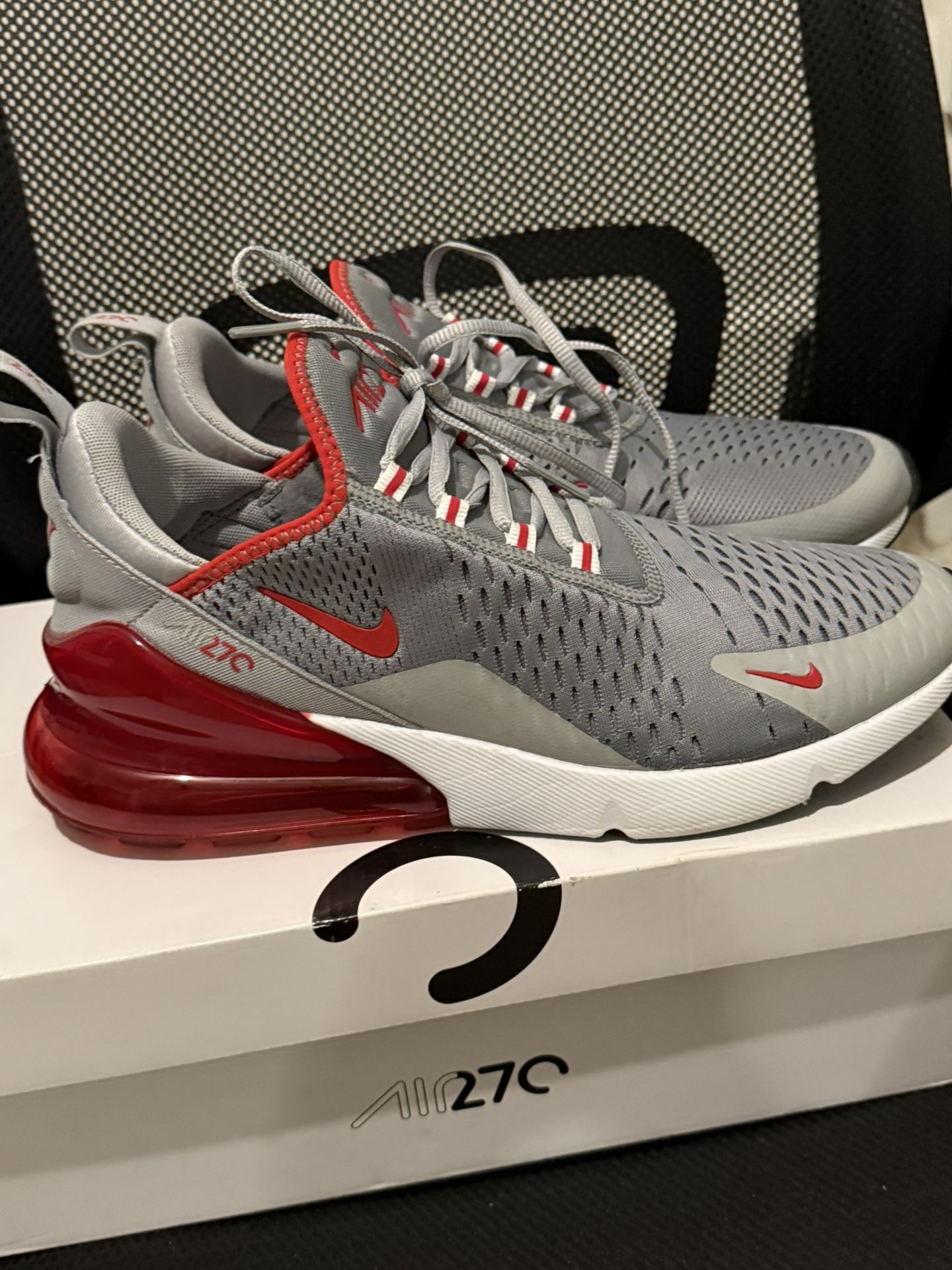 Nike Air Max 270