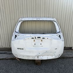 2016 2017 2018 Toyota RAV4 RAV-4 Tailgate Shell Liftgate original used OEM
