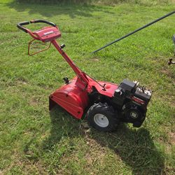 Yard Machines (MTD) 18" / 5HP Rear-Tine Tiller