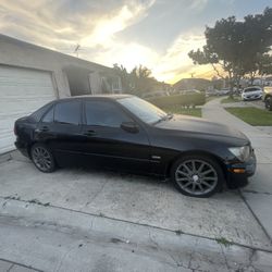 2004 Lexus IS 300