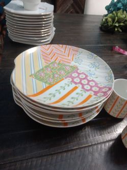 Collectors Vintage Patchwork Dinnerware 16 PC $140