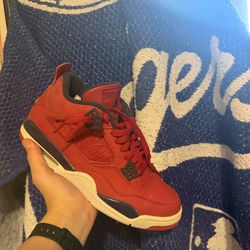 Jordan 4 Size 8.5