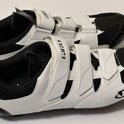 Giro TECHNE Men's Road Bike Shoes White/Black 46 (EU)  Size 12 . In Mint Conditi