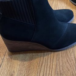 New Size 11 Toms Black Wedge Booties