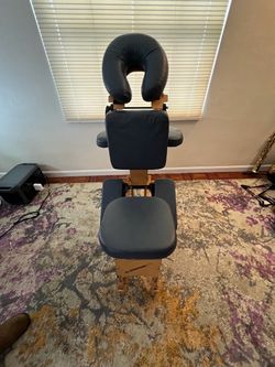 Portable Massage Chair – Professional Massage / Tattoo / Therapy Chair