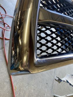 2013-2018 Dodge Ram Upper Chrome Grill Grille Mopar OEM Chrome