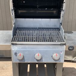 Weber Spirit II E-310 BBQ Grill 3 Burners Propane For Sale