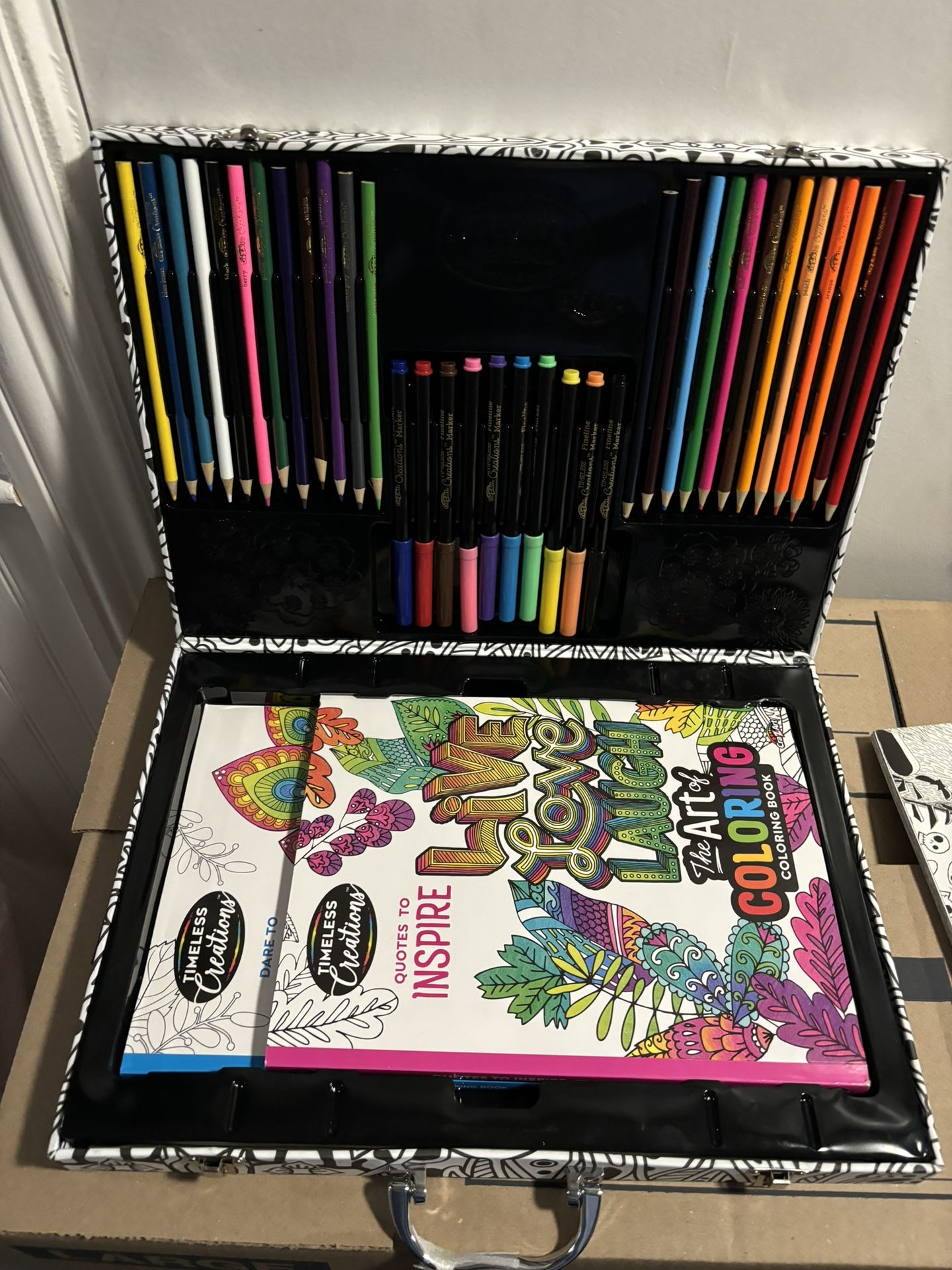 Coloring Set